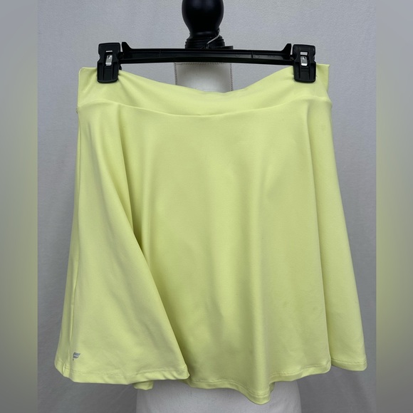 Fabletics Dresses & Skirts - NWT Fabletics Flounce Skirt - LG - Lemon Crème skirt w/built-in shorts & pockets
